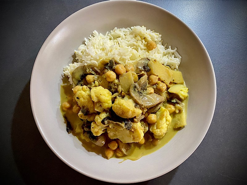 Vegane Curry Reis Bowl