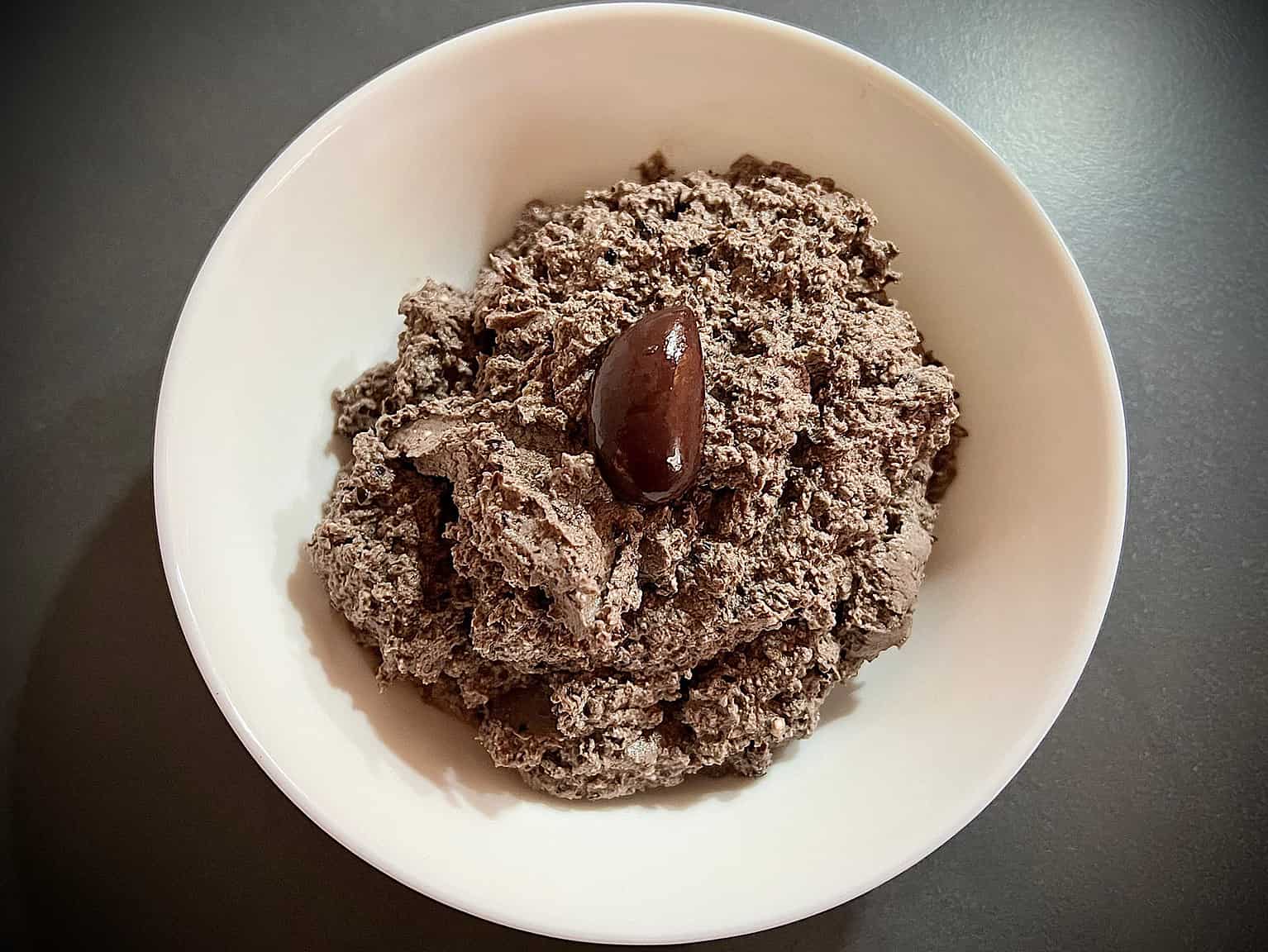 Einfacher Oliven-Feta Aufstrich - Kettler's Landleben Einfacher Oliven-Feta Aufstrich - Kettler's Landleben