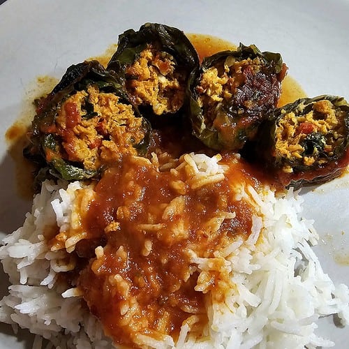 Mangold Rouladen mit Hänchenhack und Reis