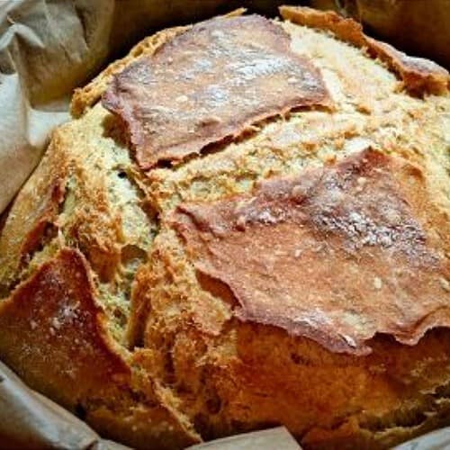 Roggenvollkornbrot mit Dinkelmehl und Curry